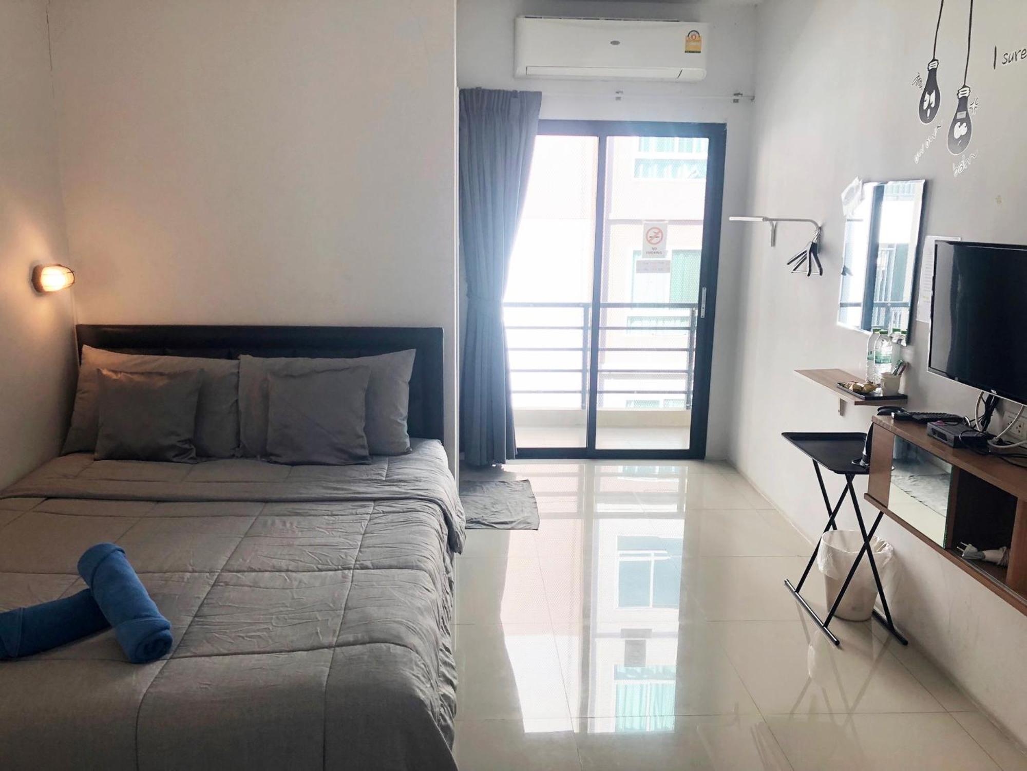 Homey-Sleepy Don Mueang Airport Hostel بانكوك المظهر الخارجي الصورة
